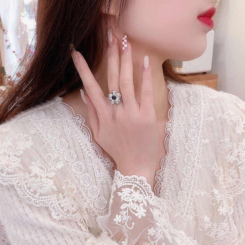 Mxbeauty Cincin Bunga Kreatif Gadis Manis Hadiah Perhiasan Aksesoris Dengan Rantai Sederhana Y2K Logam Rings