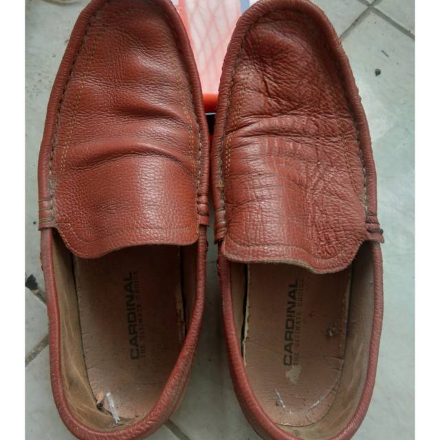 Sepatu sendal sandal dewasa cowok PERNAH PAKAI BEKAS SECOND PRELOVED PL branded buccheri cardinal