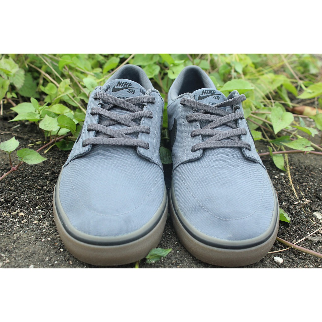 NIke SB Portmore