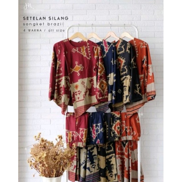 SETELAN ATASAN SILANG KULOT LEBAR  CALVIN JEANS