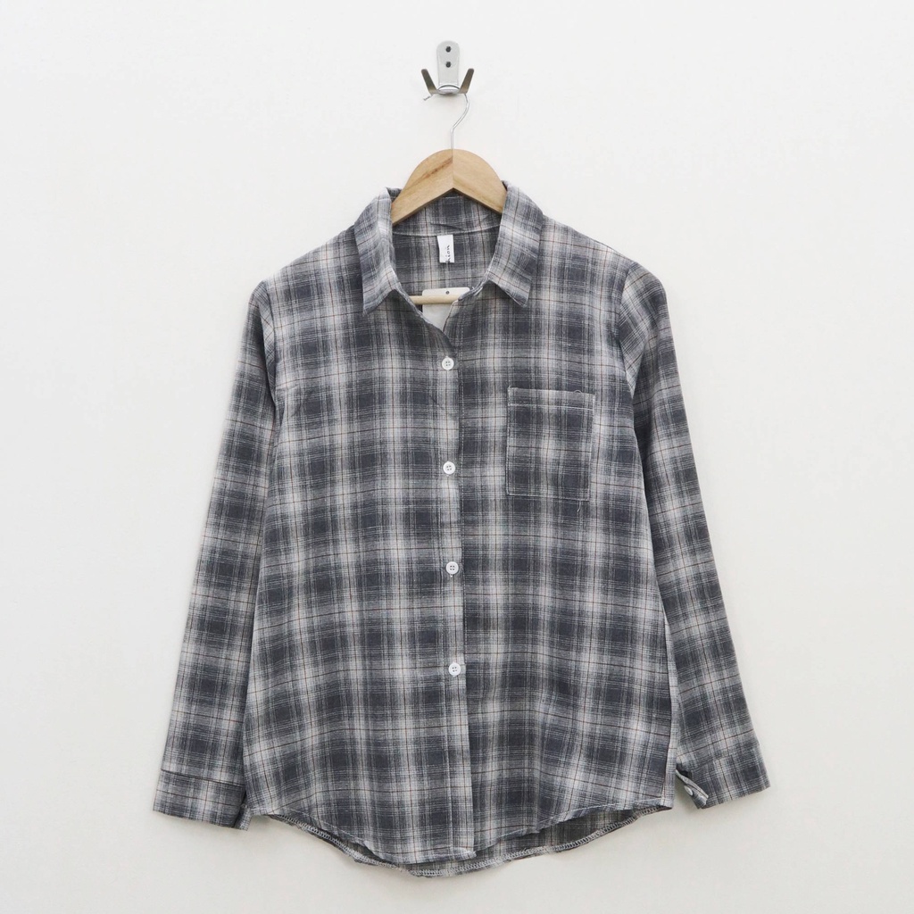 Ried flanel hem top - Thejanclothes