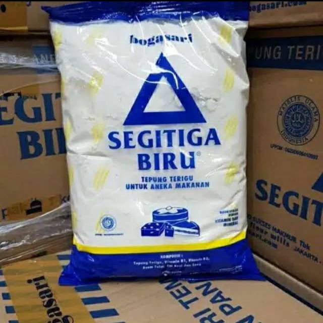 

Terigu segitiga 1 kg