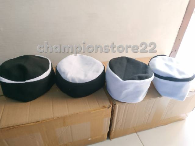 Topi peci lipat mesir warna hitam putih warna bisa di bolak balik sesuai selera