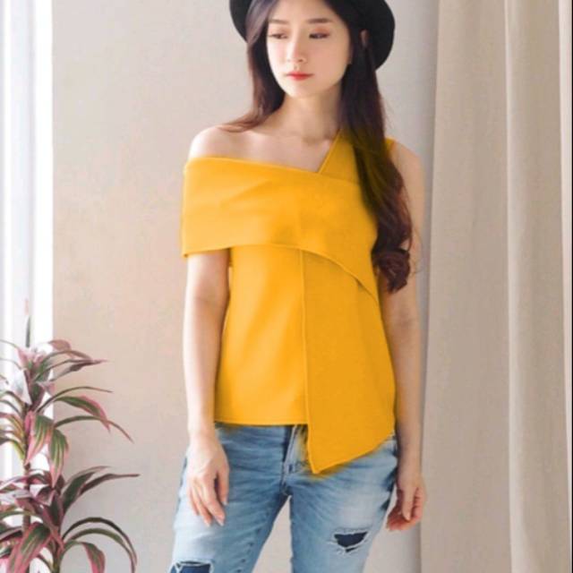 One shoulder asymetrik sabrina blouse