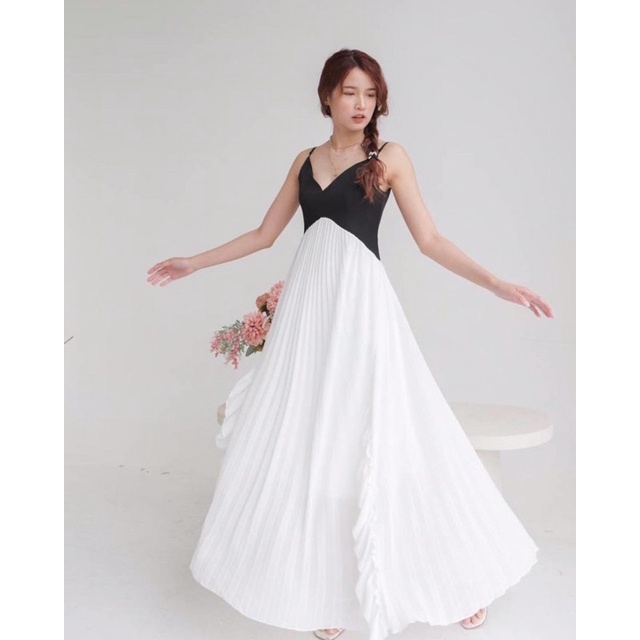 DRESS KOREA STYLE WANITA PLEATS PLISKET KONDANGAN TANPA LENGAN MAXI PANJANG PANTAI HITAM PUTIH BETHA
