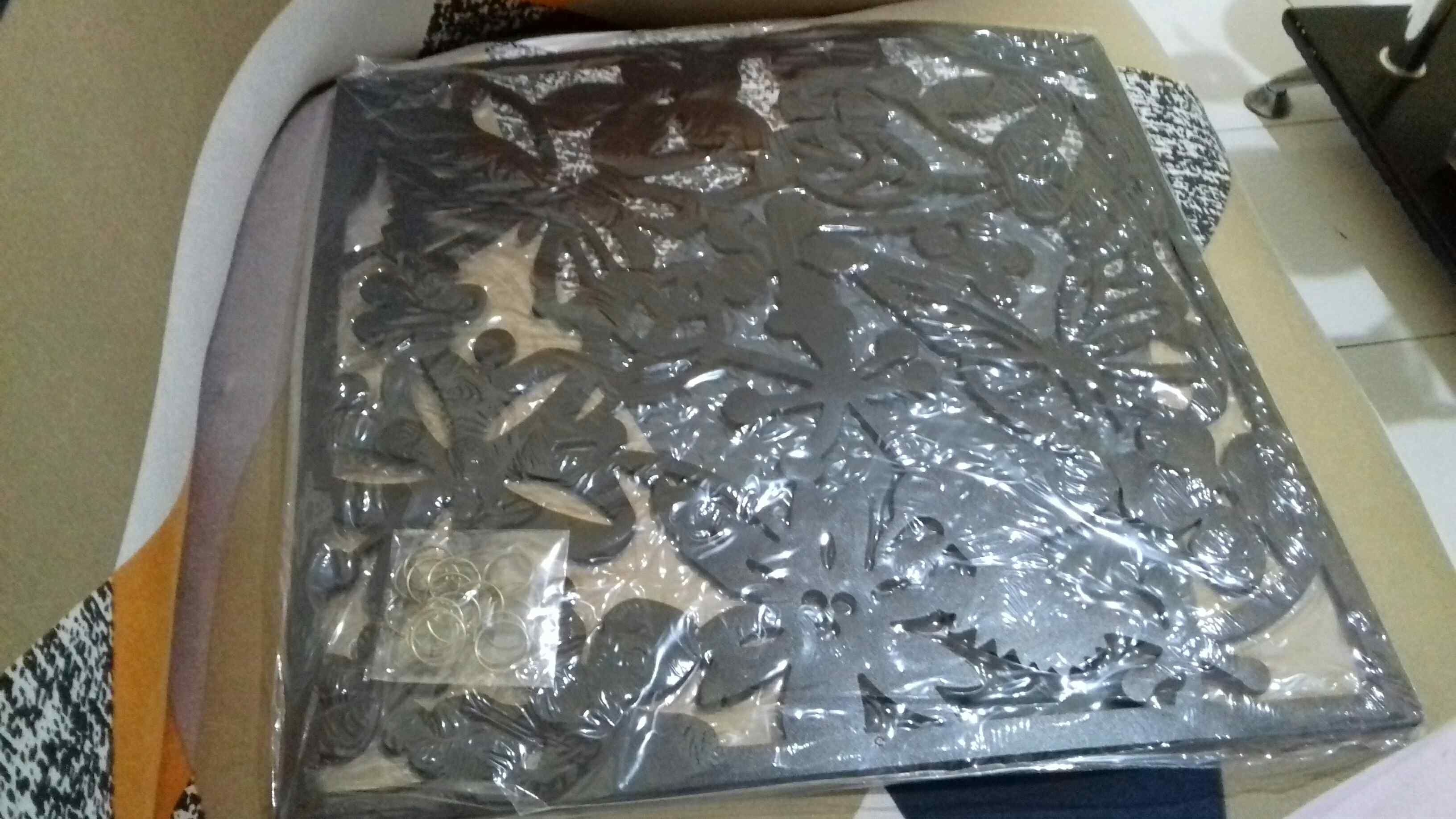 Penyekat Ruangan 1 Set Isi 4