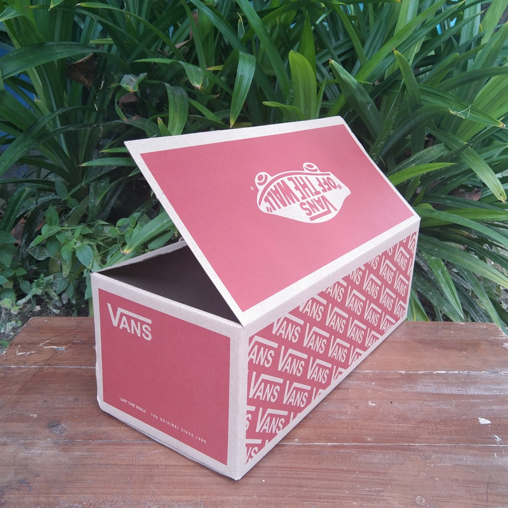 

INNERBOX INERBOX INNER INER BOX DUS KARDUS SEPATU VANS MERAH