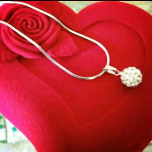 Kalung bandul liontin bola disco