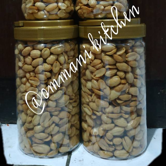 

Kacang goreng renyah 500 gr