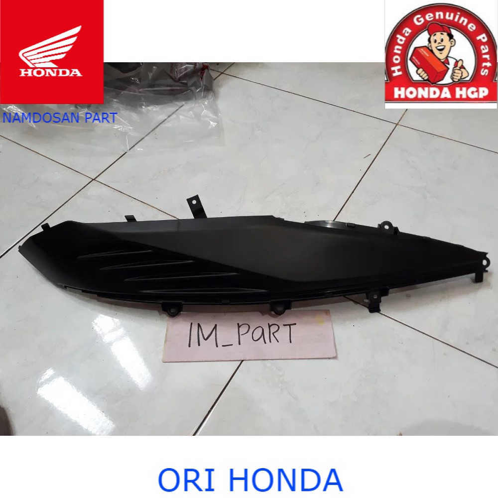 Ahm 83550-K46-N00ZA Cover Sambungan Body Kanan Vario 110 Fi Injeksi REMOTE