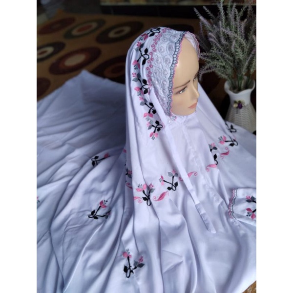 MUKENA LAJURAN / TERUSAN BORDIR JUKI/MANUAL BAHAN POLINO SUPER SILK