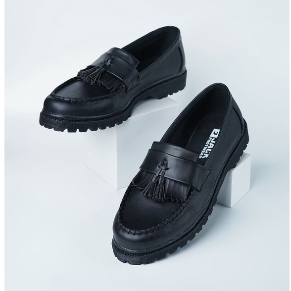 ZIGGY FULL BLACK |ManNeedMe x Jack| Sepatu Loafers Pria / Wanita Formal Slip On UNISEX ORIGINAL