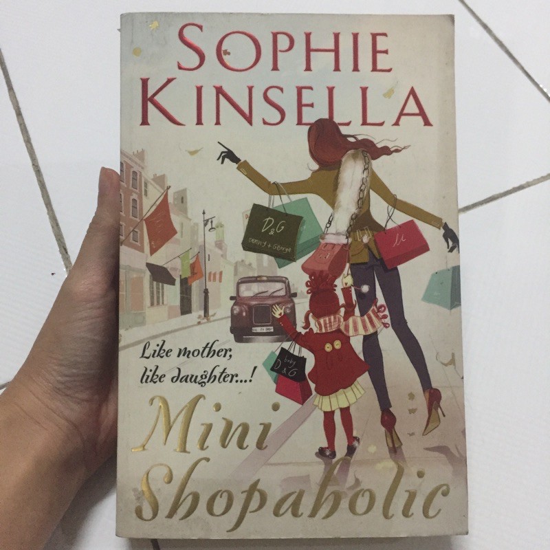 Sophie Kinsella mini shopaholic novel bahasa inggris