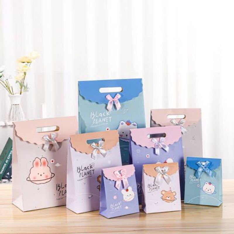 

Paper bag / tas kecil