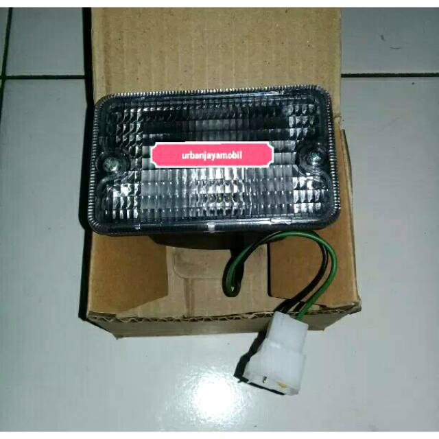 lampu mundur lampu atret daihatsu grandmax