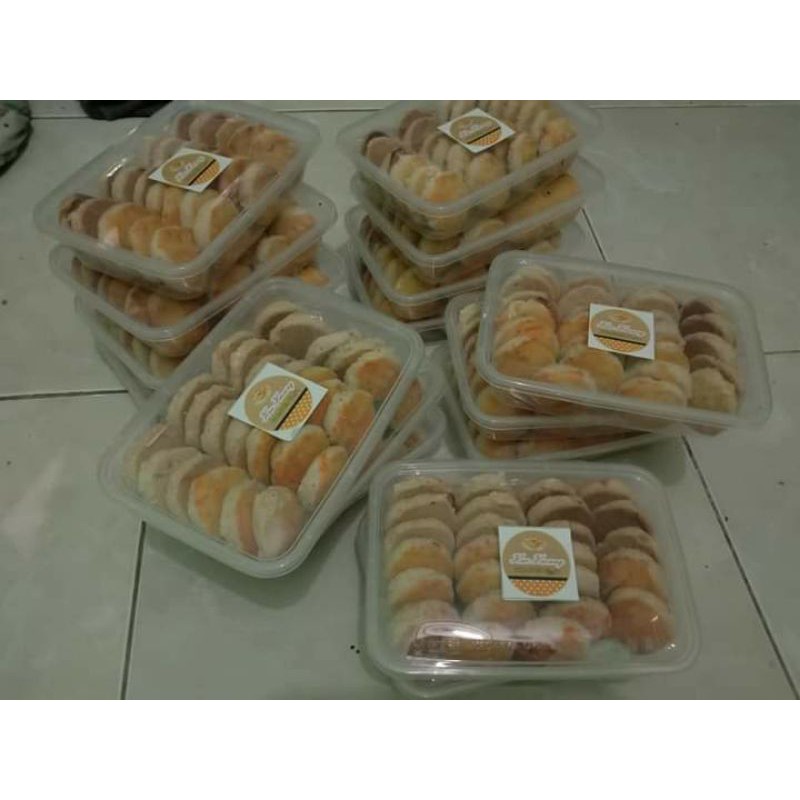

kue kacang home made