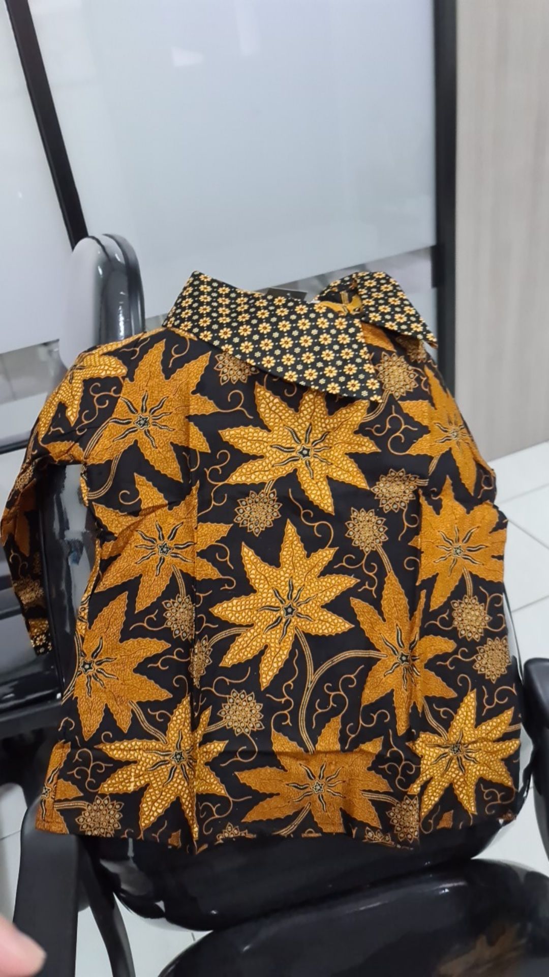 Batik Wanita Atasan Blouse Modern Model Kerah Besar Batik Kerja Wanita