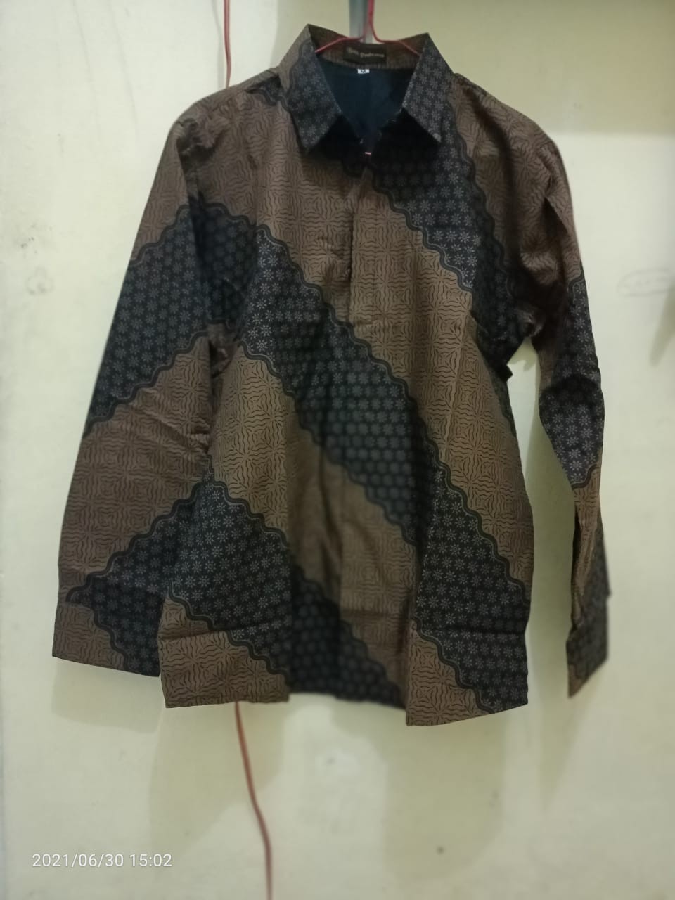 Paran Sogan Kemeja Batik Pria Lengan Panjang Slimfit Katun Printing Hem Baju Atasan Kantor Modern