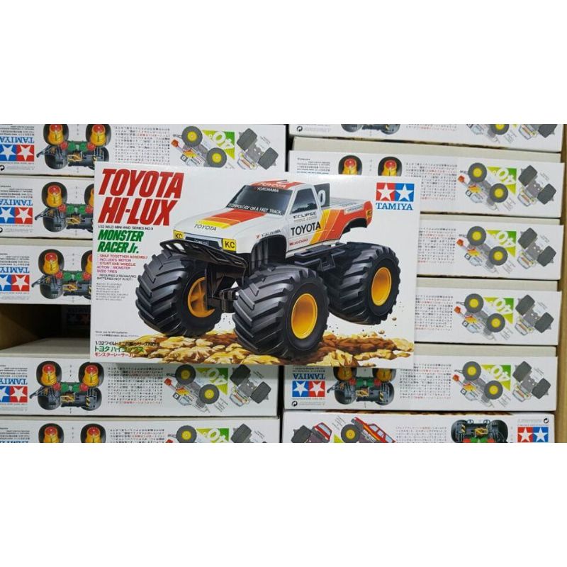 TAMIYA 17009 BIGFOOT TOYOTA HILUX MONSTER RACER JR