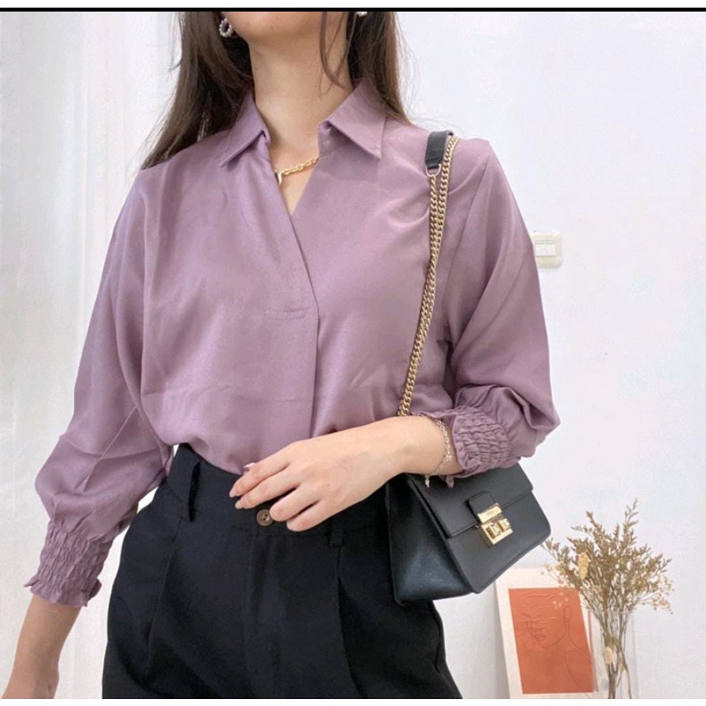 KARA V-Neck Blouse with Collar / Atasan Wanita Kantor Casual Lengan Karet