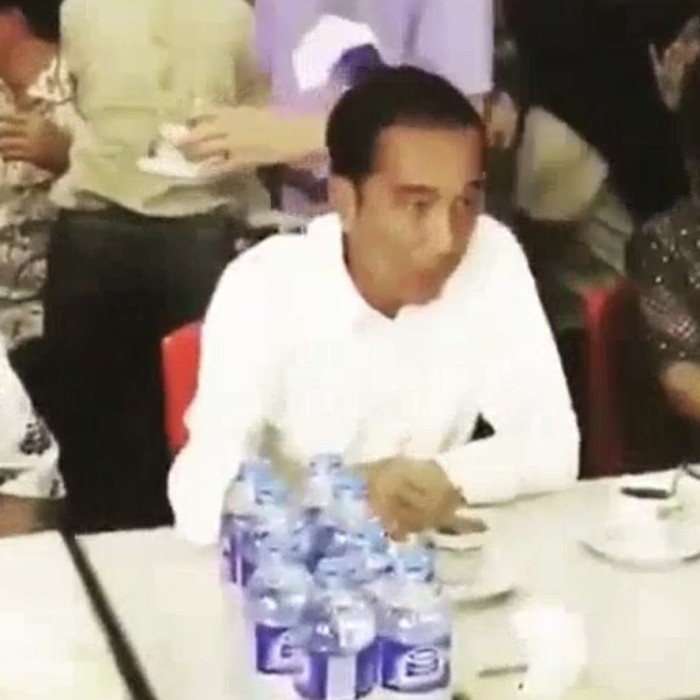 

vf2011vf Kopi Aming Pontianak Khuntien Kopi Pilihan Presiden Jokowi 500Gr Ds20X11