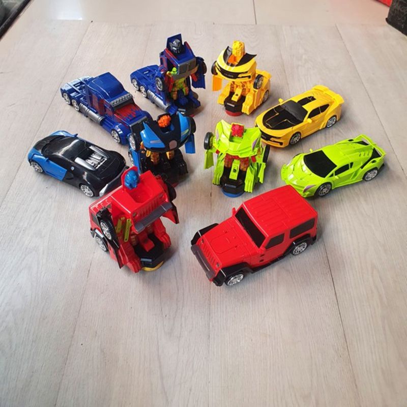 MAINAN MOBIL ROBOT TRANSFORMER SUPER CAR BERUBAH JADI ROBOT 5IN1