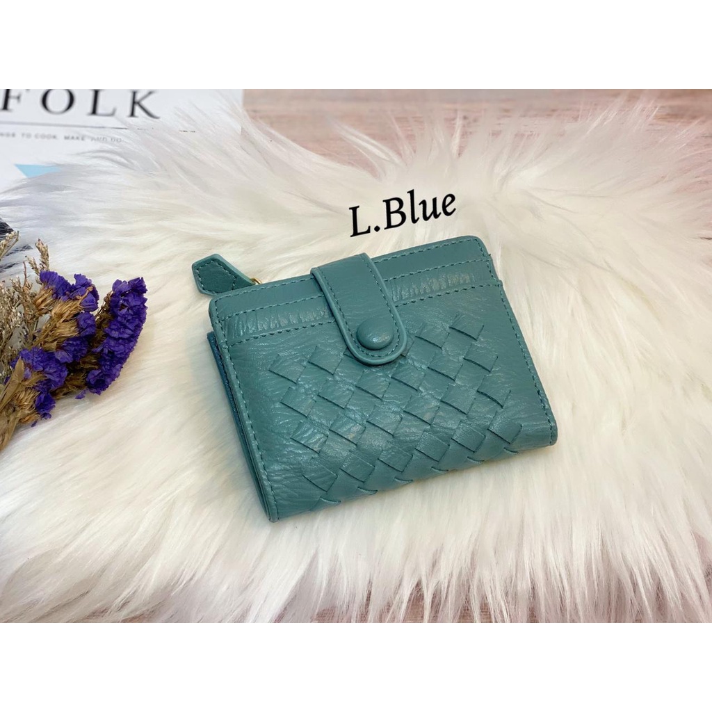 Dompet Wanita Import Sedang / Dompet lipat  Bahan Anyaman di Tambah Slot kartu