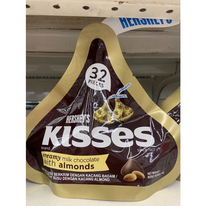 

COKLAT HERSEY KISSES MILK WITH ALMOND 146GRAM