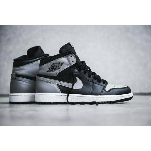 air jordan grey