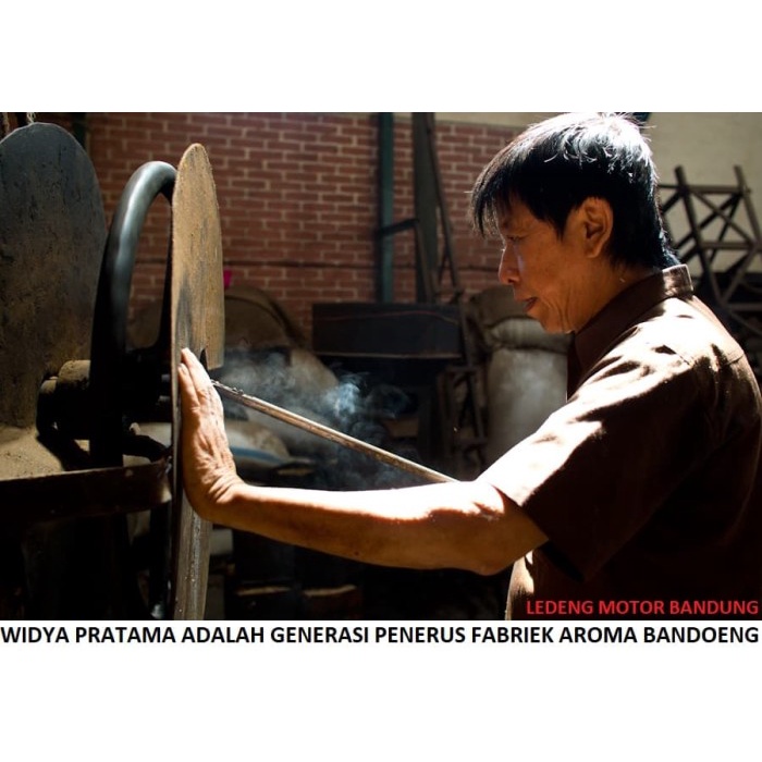 

vf2011vf Arabika Halus Kopi Aroma Bandung Original Koffie Fabriek Banceuy 51 Ds20X11