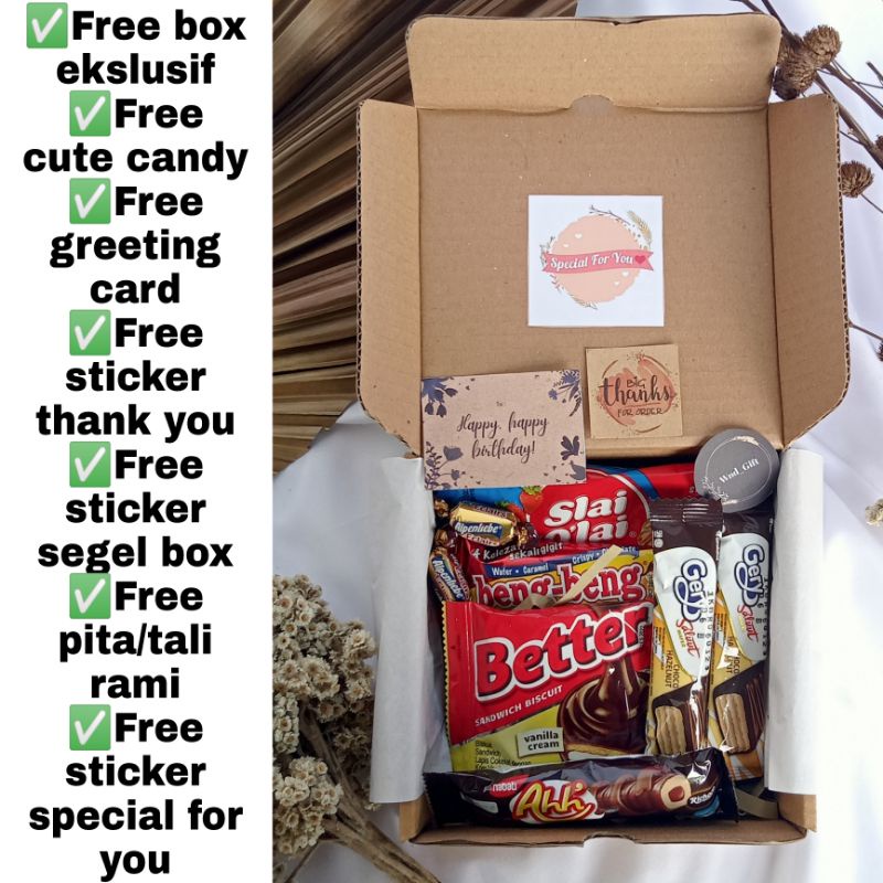

HAMPERS SNACK MURAH GIFTBOX SNACK BOX SNACK ULTAH GRADUATION