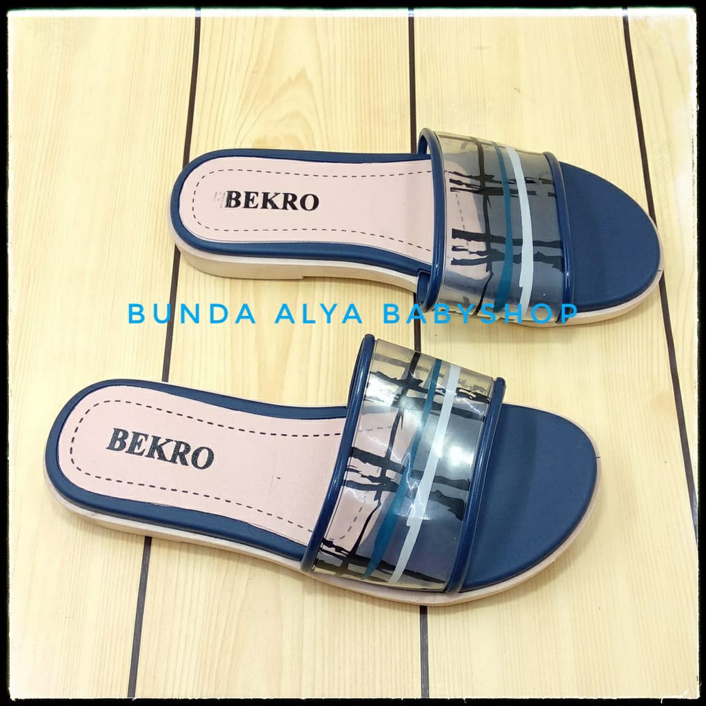 Sandal Slop Wanita Flat Teplek Terbaru Kekinian Sendal Selop Perempuan Slip Cewek Slide Ibu Pesta Kondangan - Sandal Wanita Slop NAVY Kotak Size 36 - 40  - Sendal Slop Wanita Alas Karet BEKRO - Sendal SALE