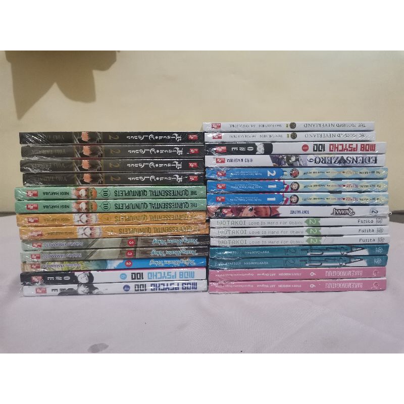 Komik Seri [SEGEL] : I've Been Killing Slimes For 300 Years 1/2, Mob Psycho 1/4/6, Black Clover 2, W