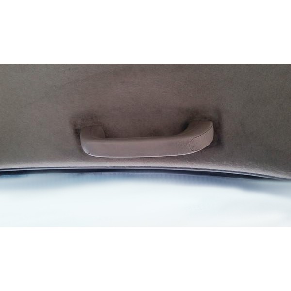 Handle Pegangan Bagian Atas Avanza / Xenia NEW / vvti  (Include Baut )