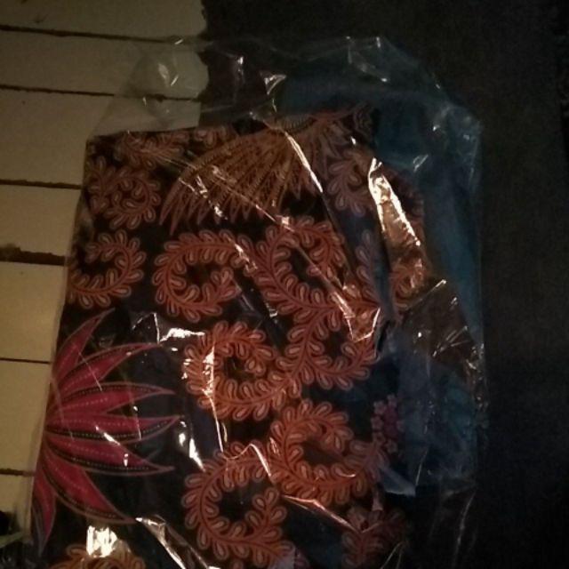 Atasan Batik Dolby Dolbi Dobby Doby Tenun Sutra Tulis Halus Katun Atbm Baron ,sarombit Atasan