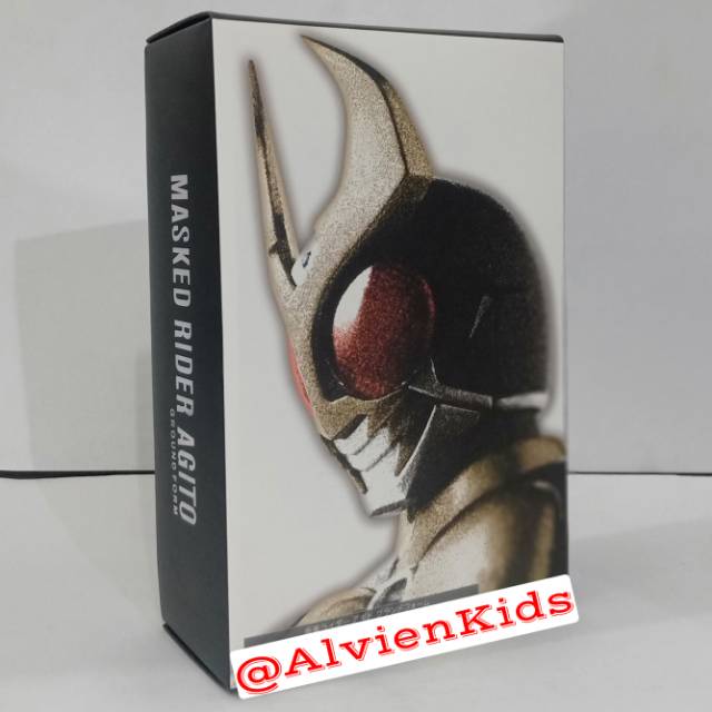 SHF Figuarts Masked Kamen Rider Agito Ground Form Figure