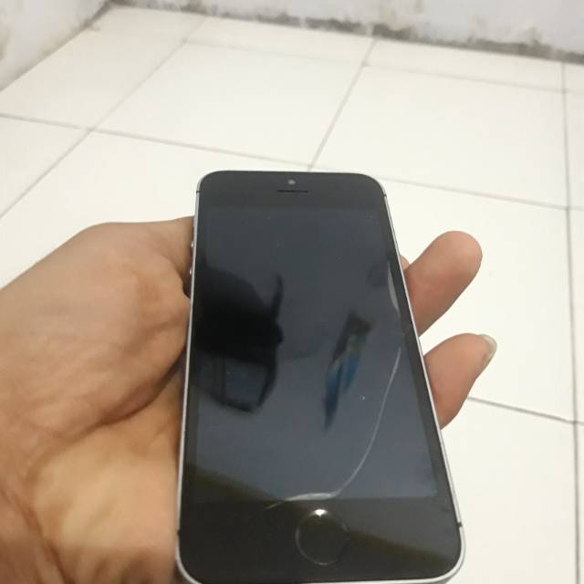 Iphone 5s 64gb 4G hitam second