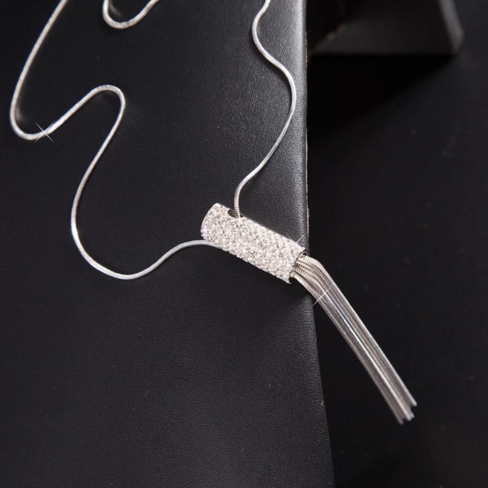 Hu Hu Hu Hu Hu Alat Bantu Pasang Kacamata♡ Kalung Rantai Panjang Dengan Liontin Bentuk Silinder Bahan Cubic Zircon Untuk Wanita