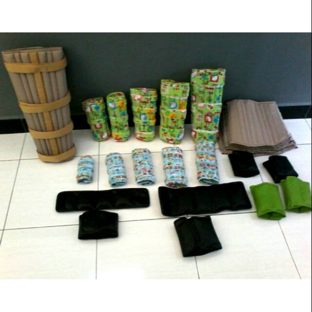 Backslap / korset kaki tangan