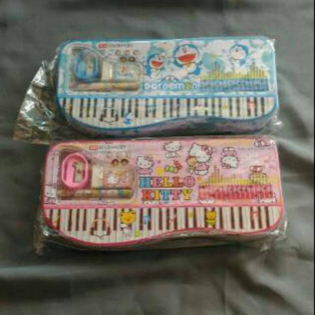 

Tempat pensil piano set