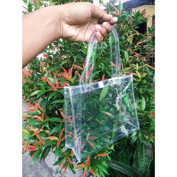 

Goodie Bag Mika Full Transparan Size p.25 l.10 t.20 (READY STOK)