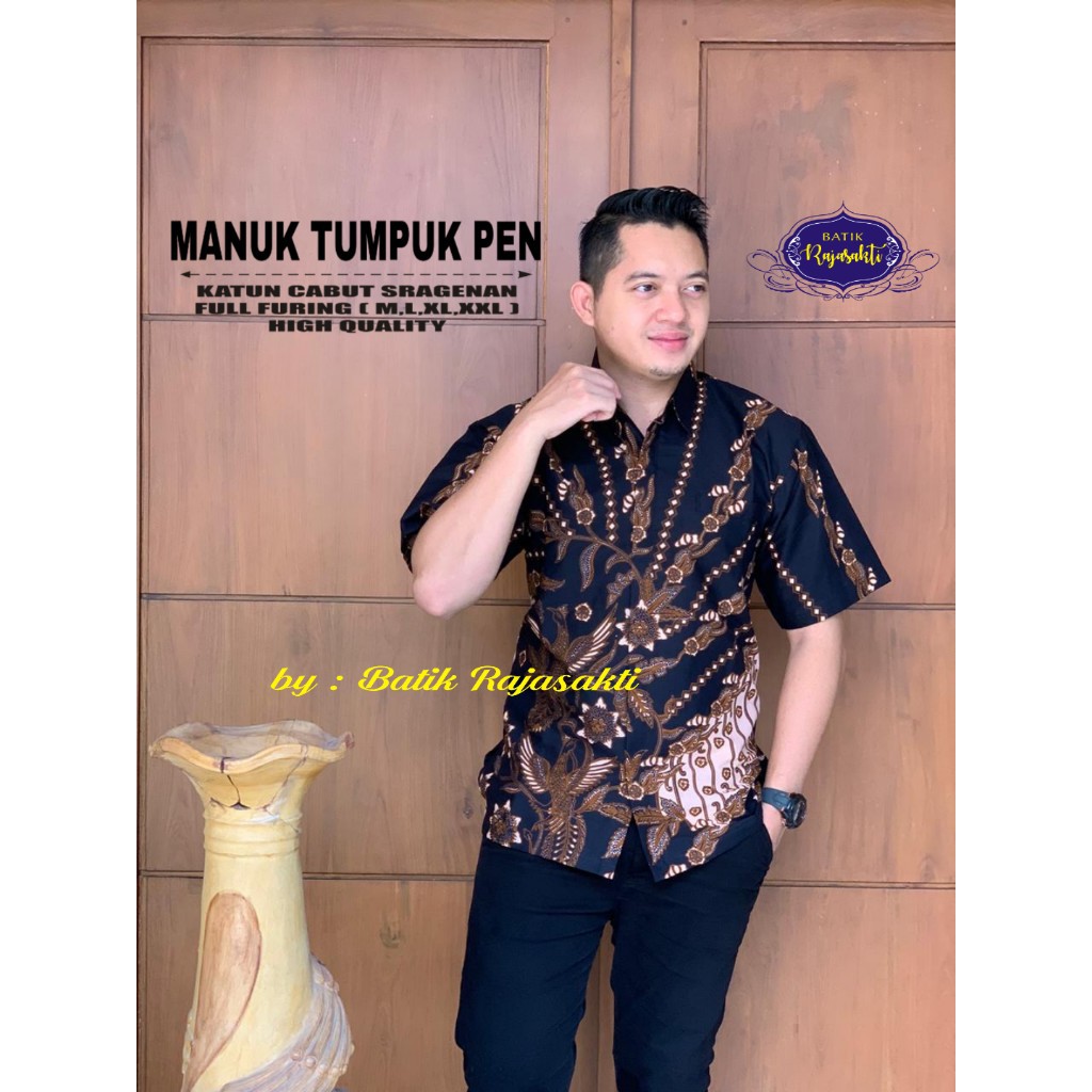 MANUK TUMPUK RAJASAKTI KEMEJA BATIK SOLO PRIA LENGAN PENDEK LAPIS FURING ATASAN BATIK PREMIUM MODERN KATUN HALUS BAHUWIRYA  BANAMITRA BANAMITRA PUTIH BANGSAWAN BAYU PUTRA BERLIAN BIRU BHARATAYUDA BIMASENA BIRENDRA BIRU INDAH BRAHMAKERTA BRAHMAKERTA MERAH