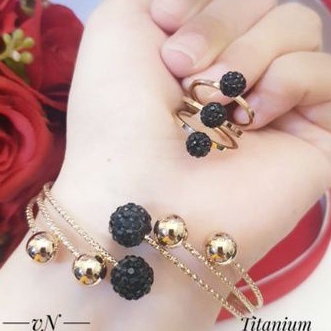 Titanium Set Gelang dan Cincin Wanita C3251