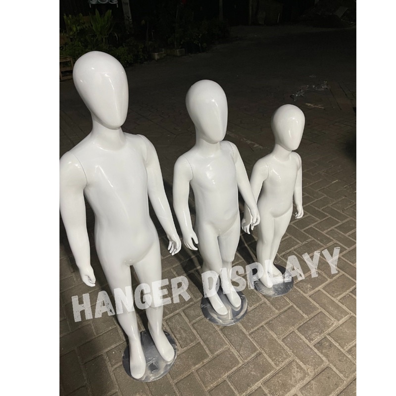 Patung Manekin Full Body Anak Cewek / Cowok Bahan Fiber 8 Tahun Alien Putih