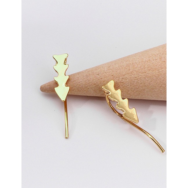 LRC Anting Tusuk Fashion Gold Irregular Earrings F50610