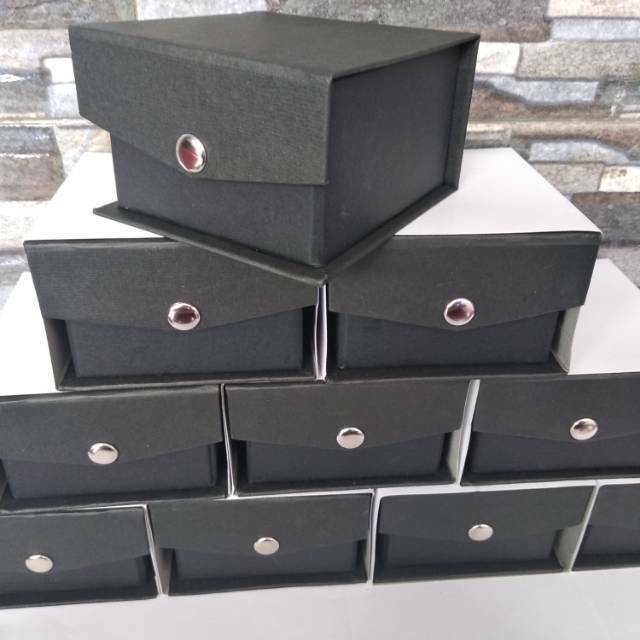 Box Kancing Box Jam Tangan - Harga Satuan