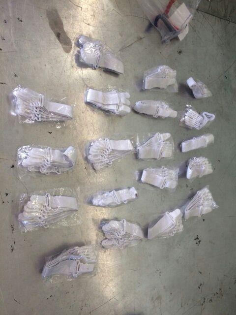 Bed Sheet Grippers 1set=4pcs Pengait Ujung Sprei Kait Sprei