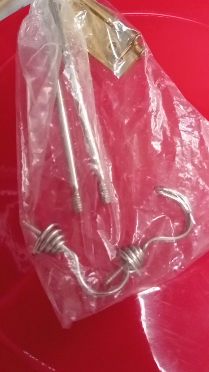 Gantungan Baju Dinding/ Kapstor Stainless Steel  Kait