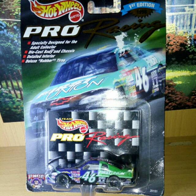 Chevy montecarlo Nascar, hotwheels hot wheels pro racing team