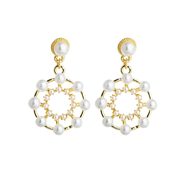 LRC Anting Tusuk Fashion Golden Fringed Pearl And Diamond Alloy Round Earrings K69875